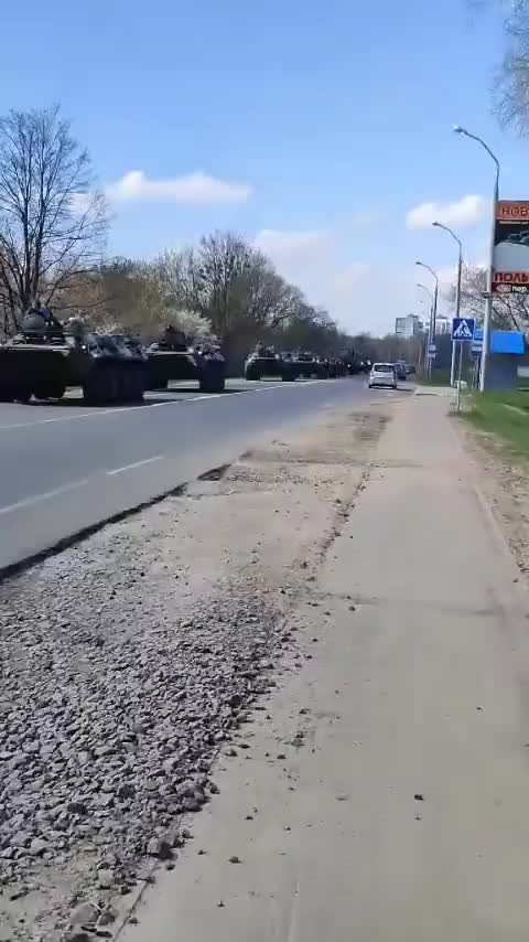Ukraine War - Belarus is pulling military equipment to the border with Poland.