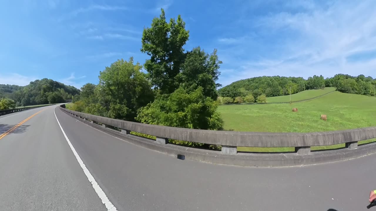 Cycling on the Natchez Trace - Tennessee