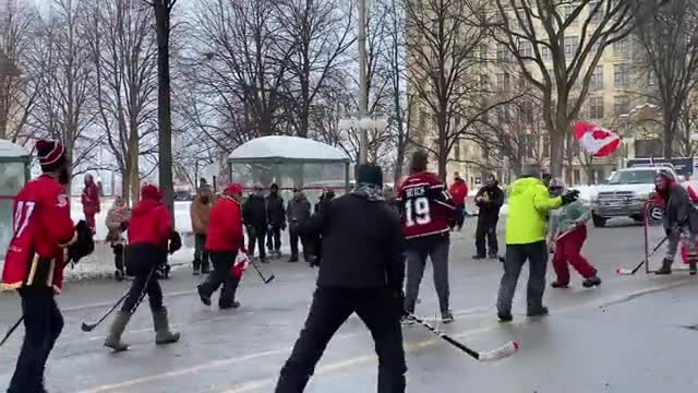 Trudeau - Truckers in Ottawa hateful and violent
