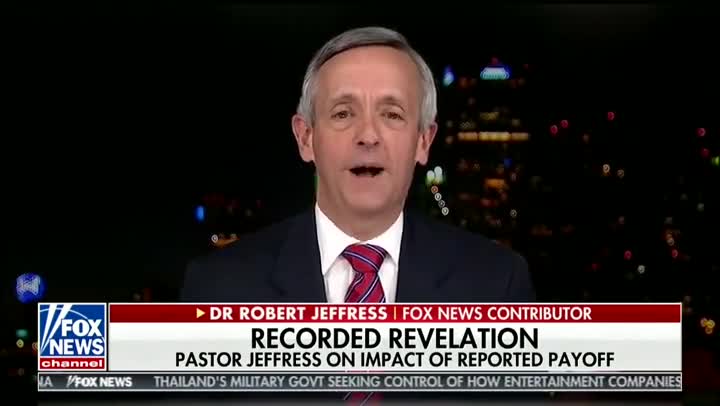 Pastor Jeffress compares Trump to 'womanizer’ Ronald Reagan amid tape controversy