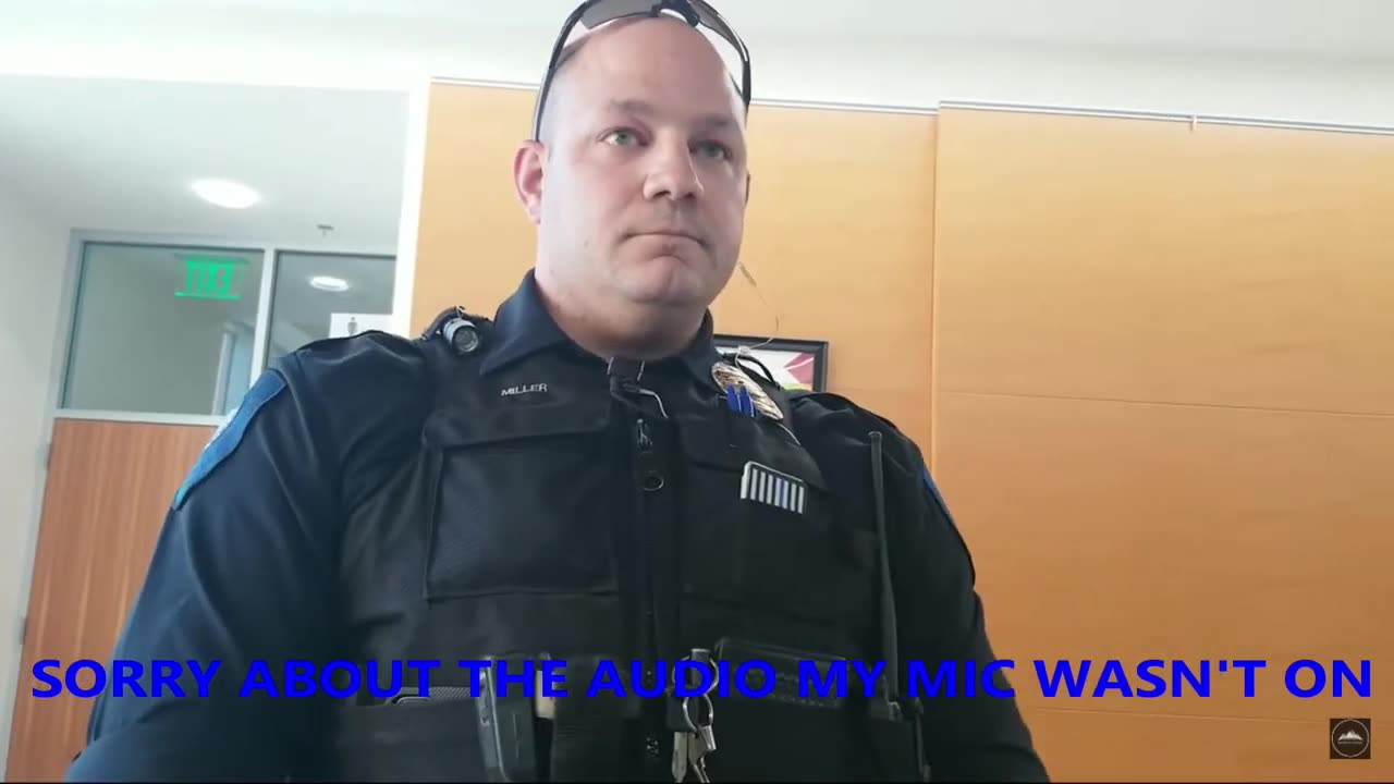 CRAZY: WASILLA PUBLIC LIBRARY POLICE OFFICER MILLES, I'M GIVING YOU 1 MINUTE #brainless #government