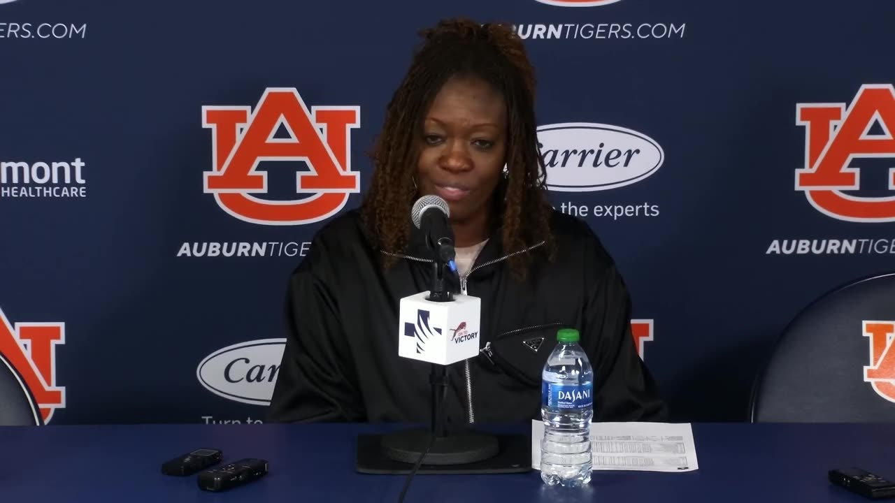 Auburn Johnnie Harris WIN over LSU postgame - women