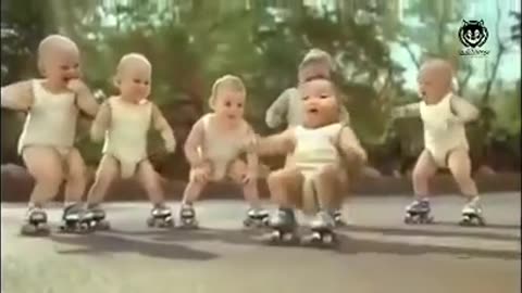 Little kids skating