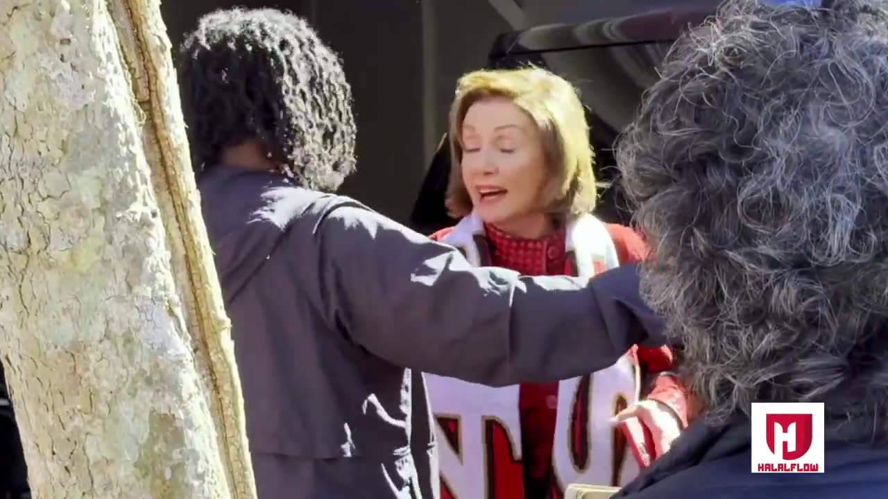 Pelosi tells demonstrators outside her residence: "Return to China your headquarters!