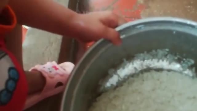I cook for the whole family to eat offline