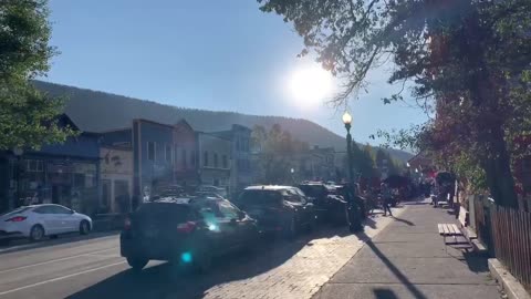 Travelin' Tanya Visits Crested Butte for Some Mountain Biking