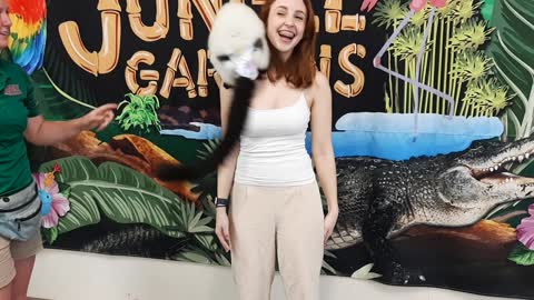 Savannah with lemur in Florida