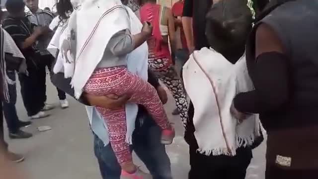 Video captó el momento en que robaron a la reina del Carnaval de Pasto