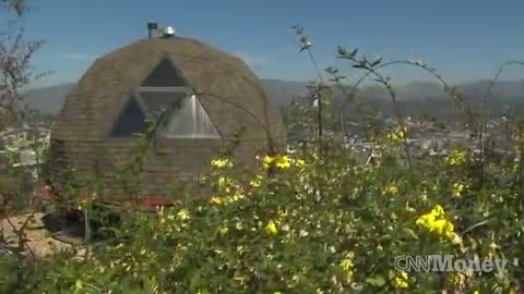 Life inside a 'dome' home_Cut