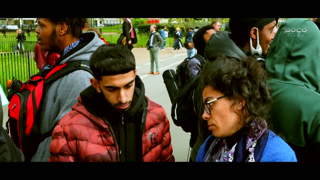 **New** (4K HDR) Young Musl!m learn about different Arabic Qur'ans | Hatun | Speakers' Corner