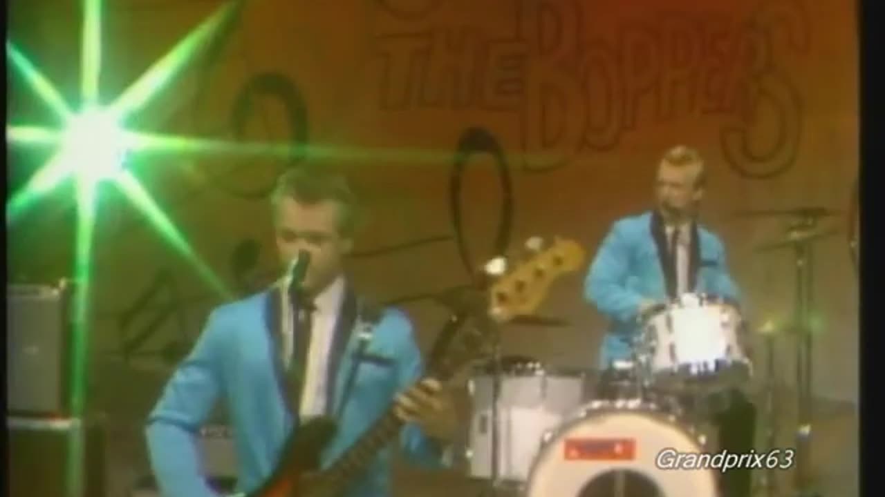 The Boppers - I'm In Love All Over Again