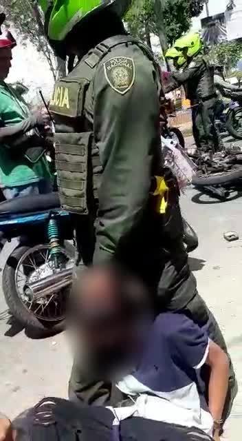 Seis hombres fueron capturados minutos después de cometer hurtos en Bucaramanga