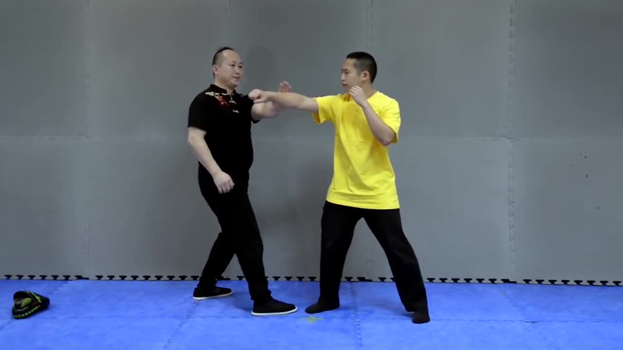 Kung Fu Techniques: Praying Mantis Form Applications - Part 1