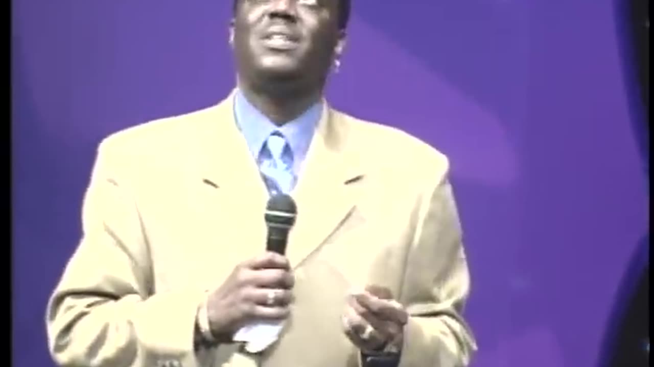 EXCLUSIVE Bernie Mac "LIVE" From Buffalo "Kings and Queens of Comedy Tour" (2000)