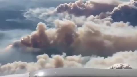 Plumes of smoke from the raging Dixie Fire rose to 35,000 feet above Northern California.