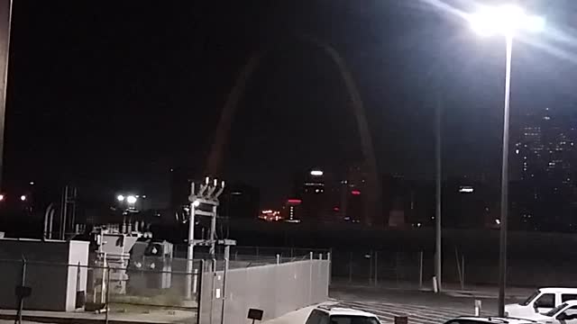 UFO Over St. Louis Arch