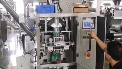 Revolutionize Packaging with our Innovative Machine!