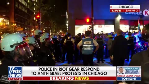 Confrontation breaks out between protesters and police at the DNC