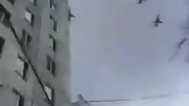 Russia-Ukraine War | Video shows Russian fighter Jet entering in Ukraine