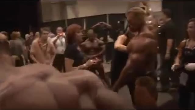 Mr. Jay Cutler Pump Up Room Backstage at 2008 Mr. Olympia Bodybuilding Muscle Fitness.