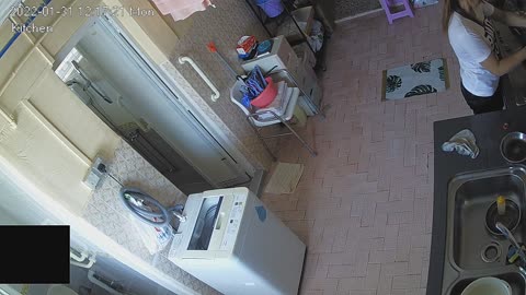 kitchen day n night 20220131