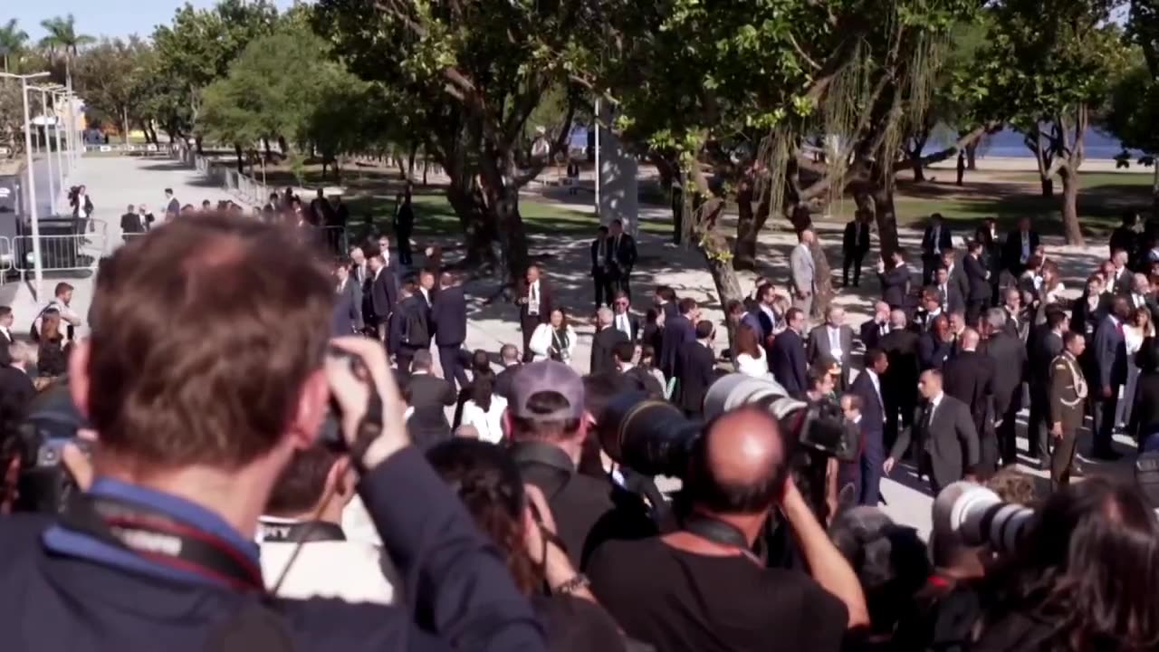 Biden, Trudeau, Meloni arrive late, miss G20 leaders' photo 11/18