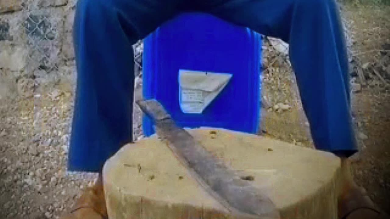 Finger crack human