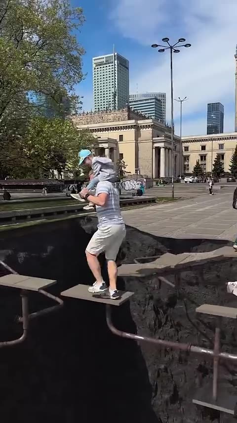 Can you guess where this parcour spot is?😱 #shorts #palackultury