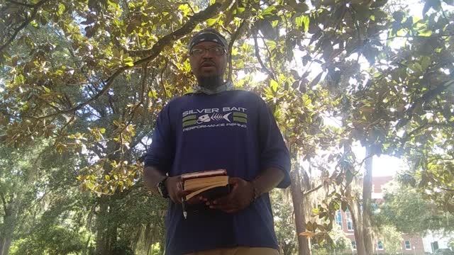 PUT YOUR TRUST IN GOD NOT IN YOUR GOOD'S & FEAR THE LORD 🙏