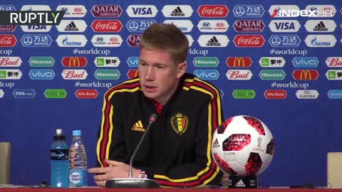 Kevin De Bruyne i Roberto Martinez na konferenciji za medije uoči polufinalne utakmice