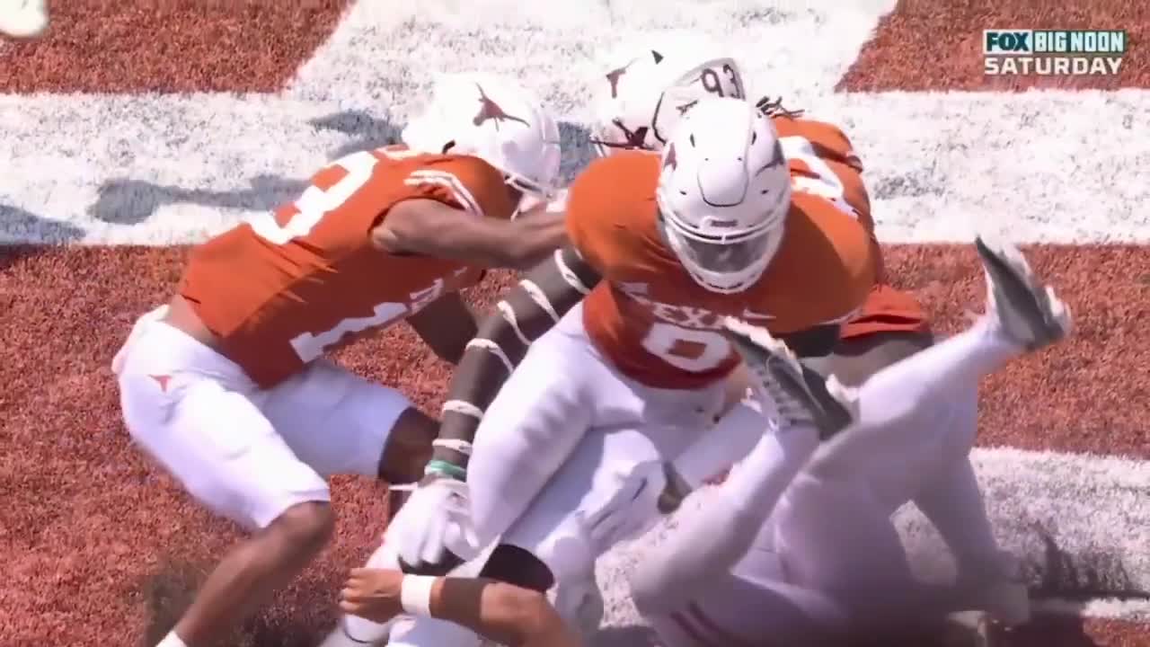 Alabama vs Texas Controversial Roughing The Passer Call | 2022 College Football