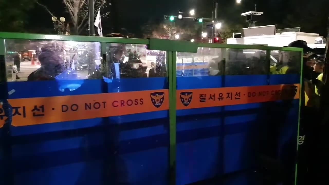 20191222_V3_S02(ZM3FCWm46xQ)황교안대표와 전광훈목사를 만나게 해서는 안되는 현장인가요_