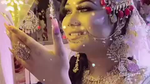 Pakistani look