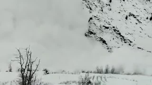 Huge avalanche strikes in Kullu in Himachal Pradesh