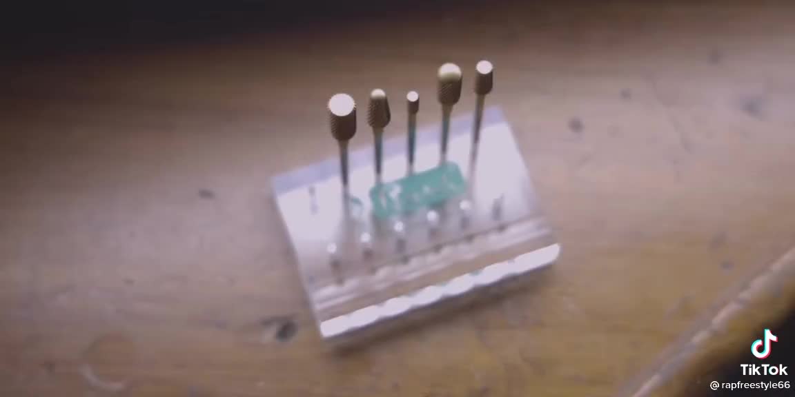 How to make gold wireless Airport