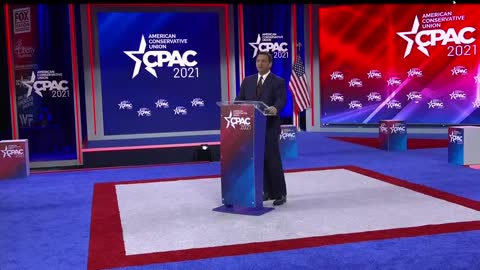 Guvernér Floridy, Ron DeSantis, pri zahájení konferencie CPAC 2021