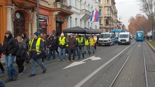 Žuti prsluci u Zagrebu