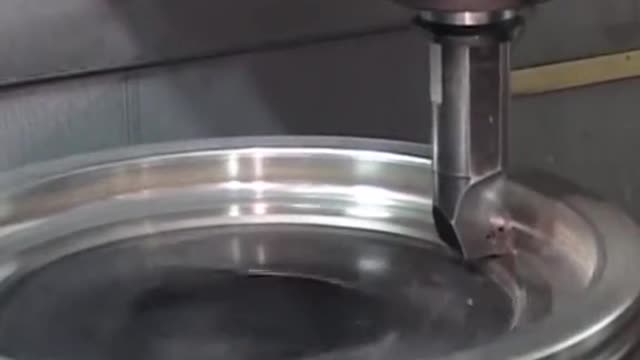 Industrial CNC lathe can be so beautiful