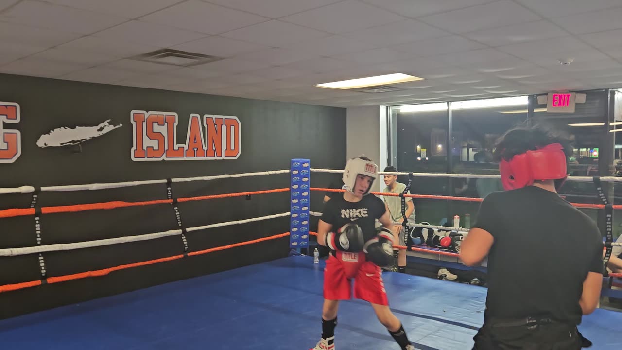 Joey sparring Carlos 3. 5/14/24