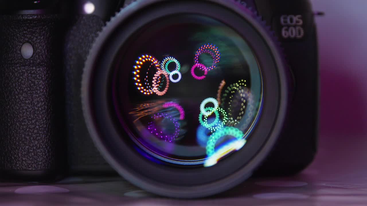 How light reflex in camera lens