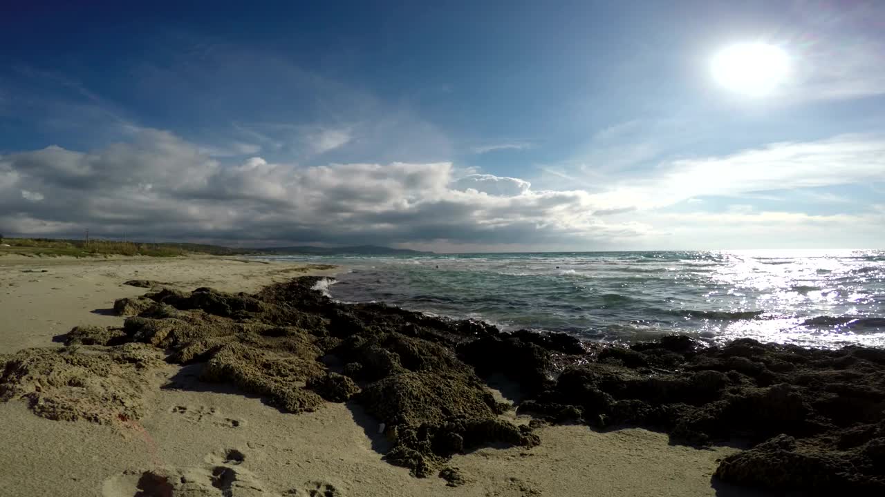 Beach landscape, static shot