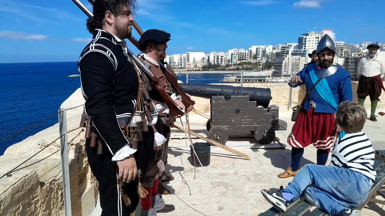 Musket drill in Maltese.