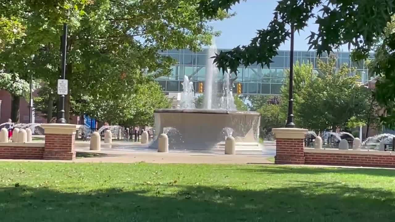 Perry square, Erie pa , fountain