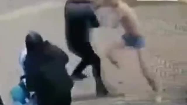 Crazy Man On Bath Salts Attacks Mother And Baby