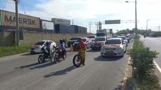 Avanza manifestación antipeaje