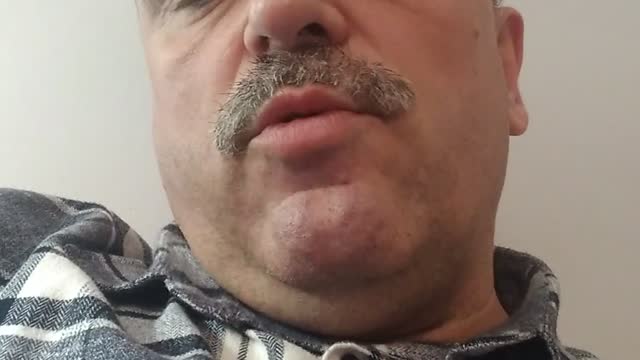 Bieżące sprawy... Dokument o rzeczywistości