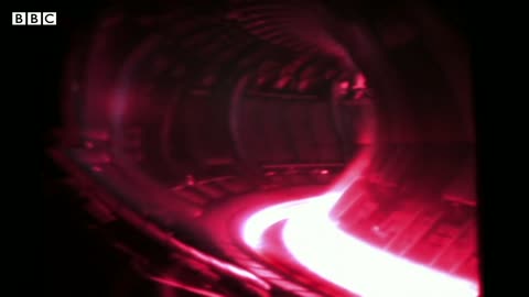 Major breakthrough on nuclear fusion energy - BBC News