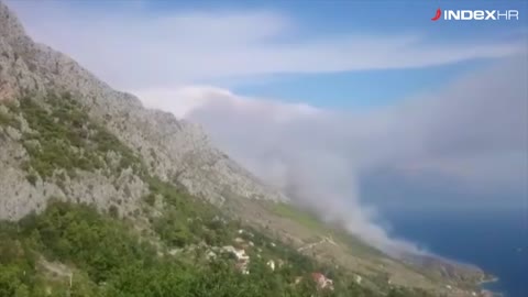 Gori kod Omiša, kanaderi u akciji