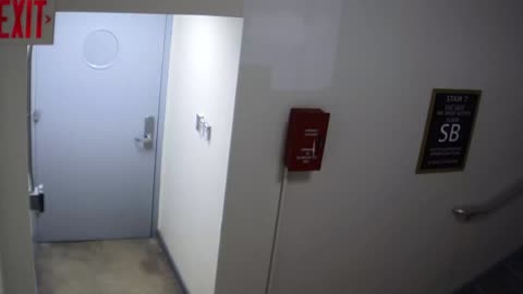6111RHOBSBSWStair7_2021-01-06_14h00min02s880ms.mp4