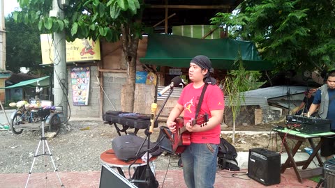 Busking At Times Beach Gig (Unedited Performance)